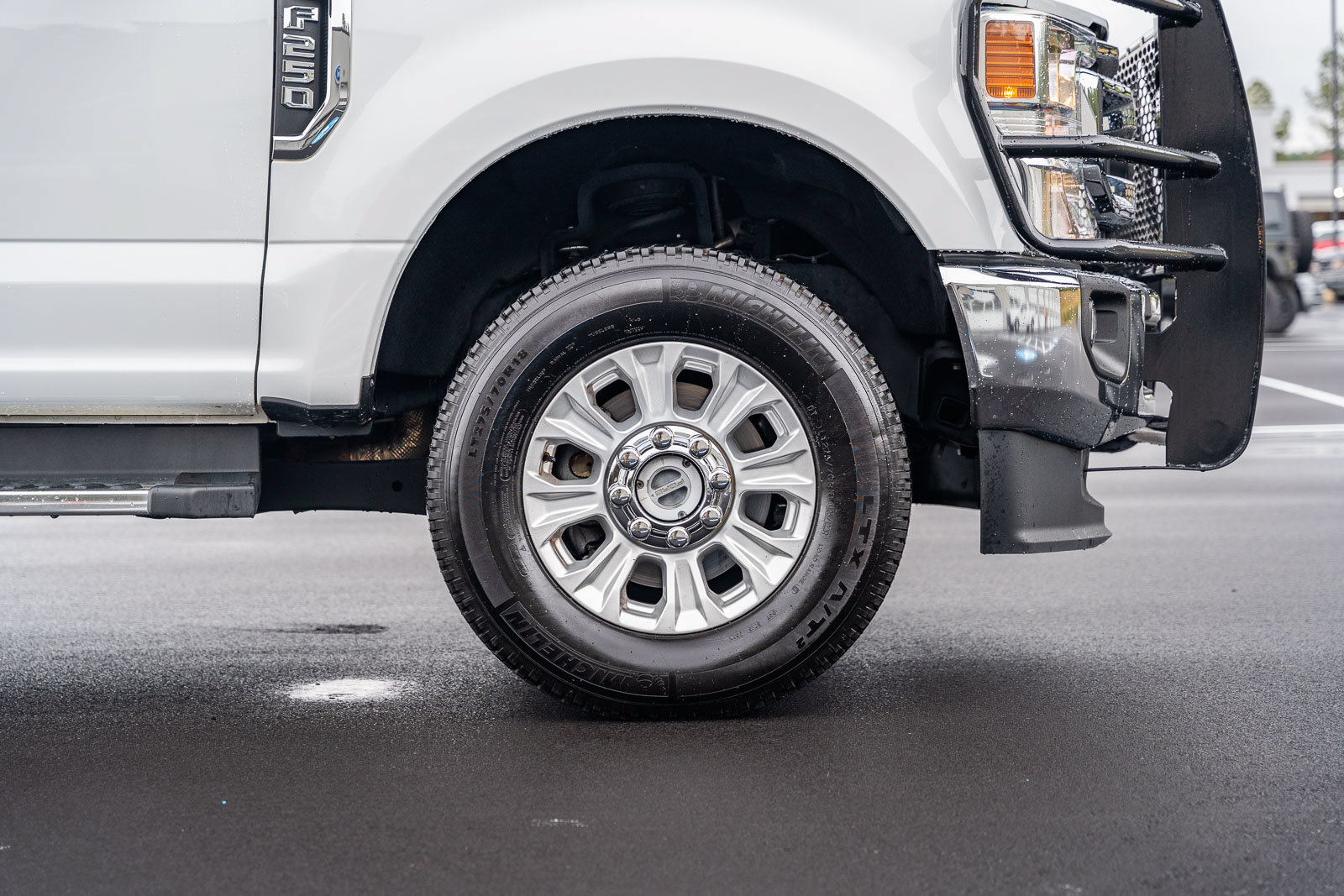 Certified 2022 Ford F250 XLT w/ XLT Value Package AWD/4WD image 9