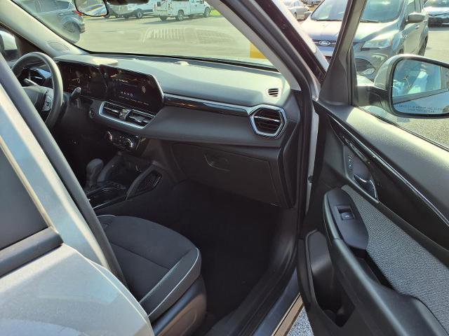 Used 2025 Chevrolet TrailBlazer LT image 27