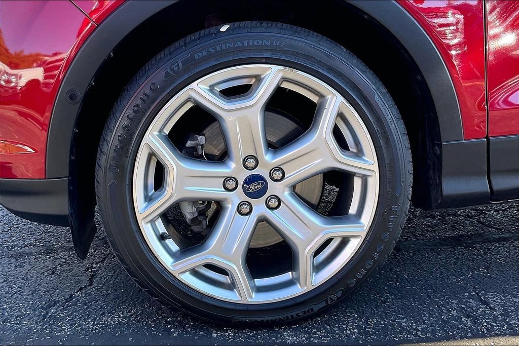 Certified 2019 Ford Escape Titanium AWD/4WD image 8