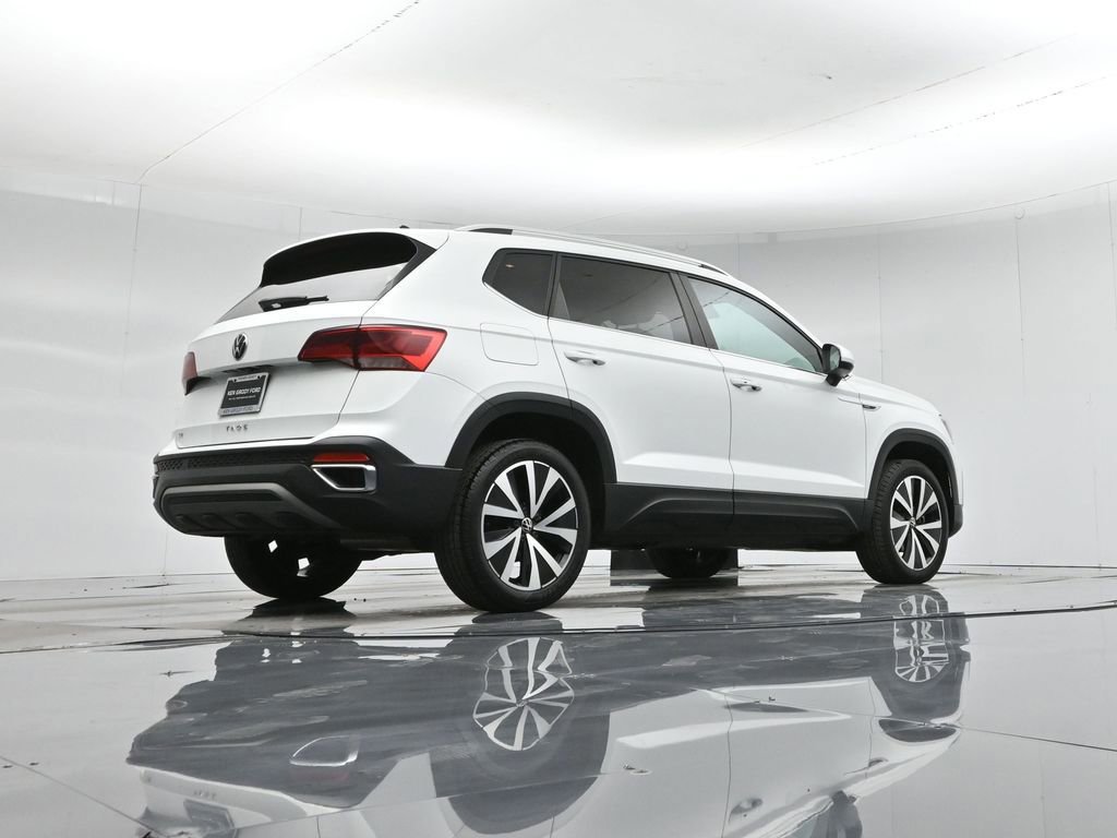 Used 2022 Volkswagen Taos SE image 15