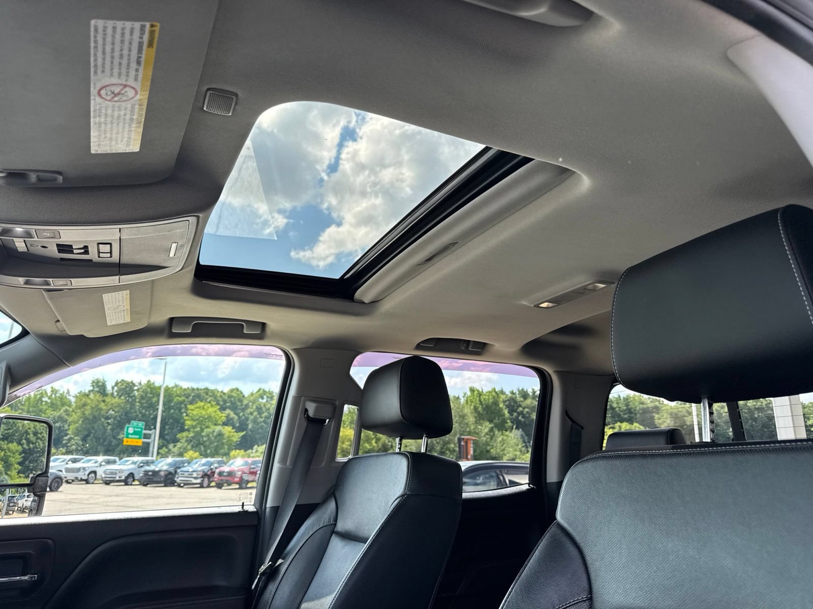 Used 2018 GMC Sierra 2500 SLT AWD/4WD image 25