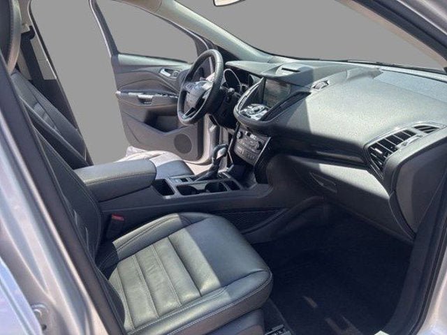 Certified 2018 Ford Escape Titanium AWD/4WD image 10