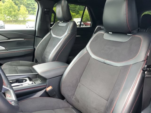 Certified 2025 Ford Explorer ST AWD/4WD image 15