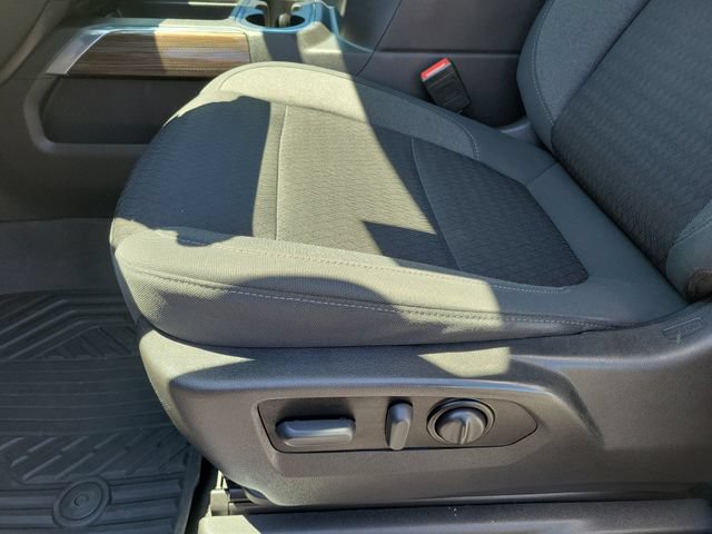 Used 2022 Chevrolet Silverado 1500 RST AWD/4WD image 19