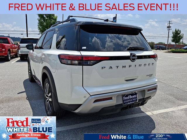 Used 2024 Nissan Pathfinder Platinum w/ Cargo Package AWD/4WD image 8
