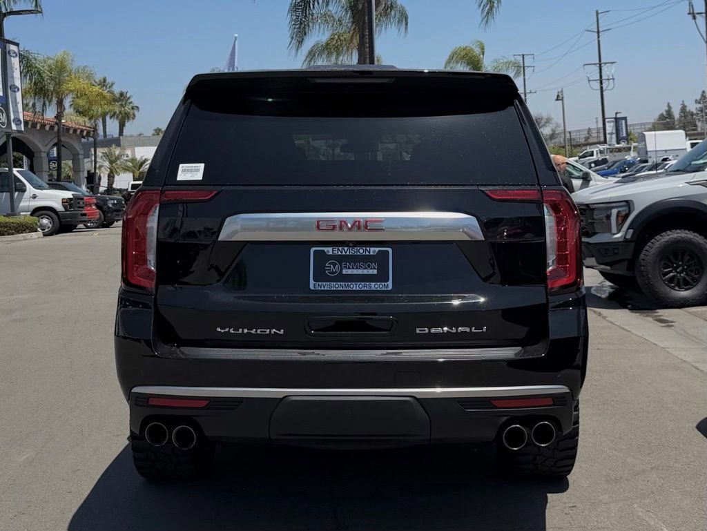 Used 2024 GMC Yukon Denali AWD/4WD image 7