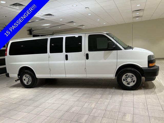 Used 2023 Chevrolet Express 3500 LS image 2