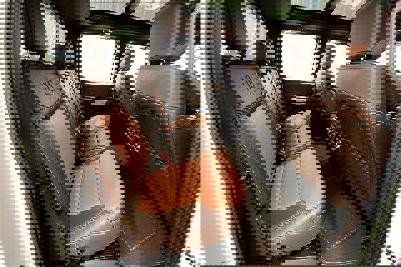 Certified 2025 Ford F350 King Ranch image 21