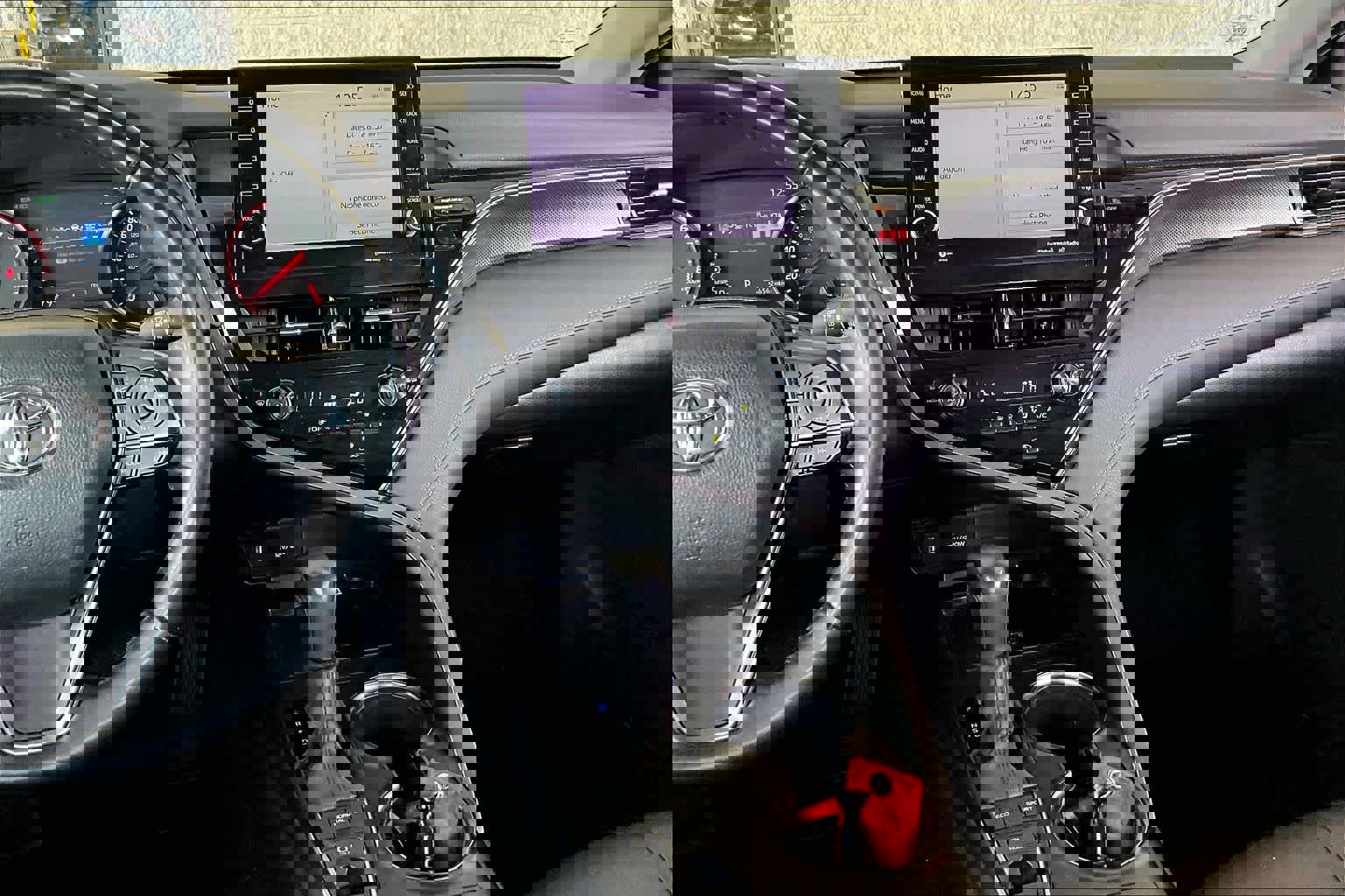 Used 2024 Toyota Camry XSE image 7