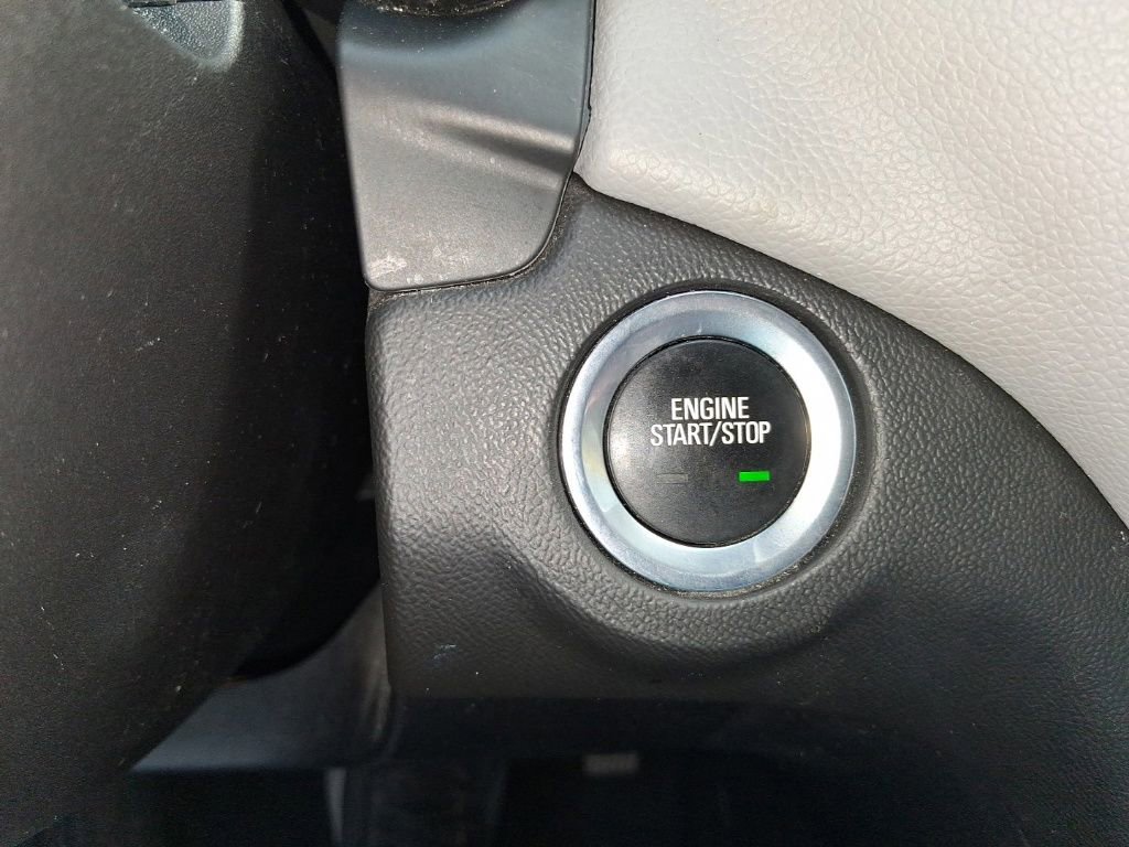 Used 2018 Chevrolet Equinox LS w/ LPO, Floor Liner Package FWD image 18