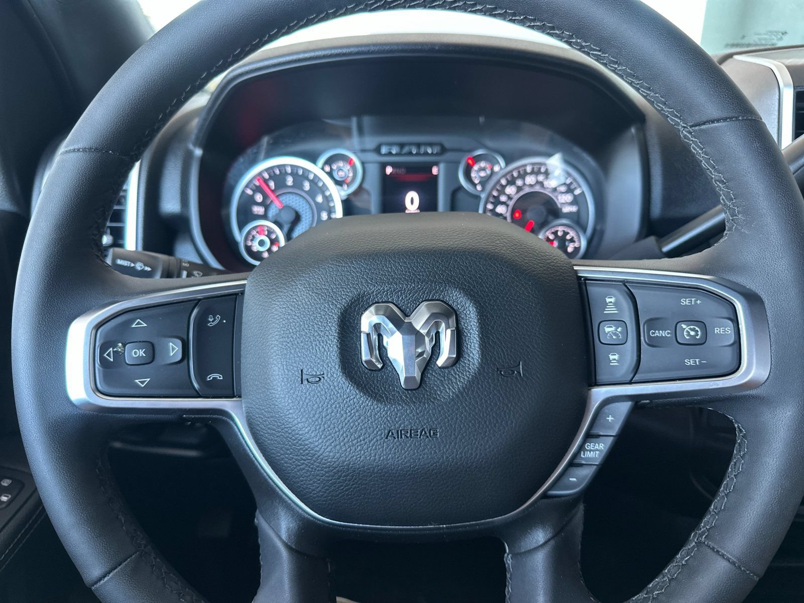 Used 2026 RAM 2500 Big Horn AWD/4WD image 25
