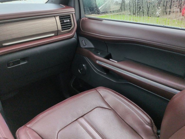Certified 2024 Ford Expedition Max Limited RWD image 19