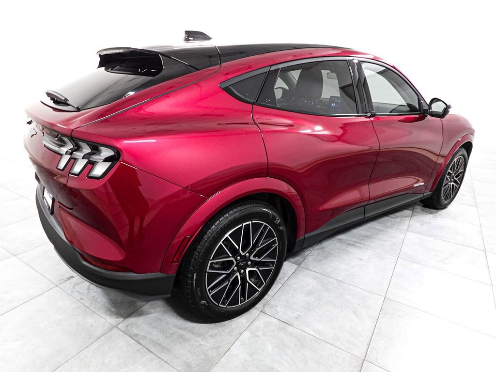 Certified 2025 Ford Mustang Mach-E Premium AWD/4WD image 7