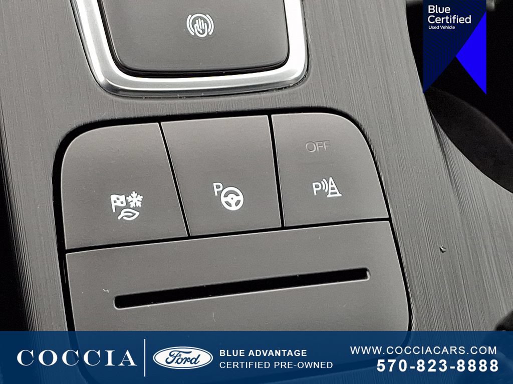 Certified 2022 Ford Escape Titanium w/ Titanium Elite Package AWD/4WD image 26
