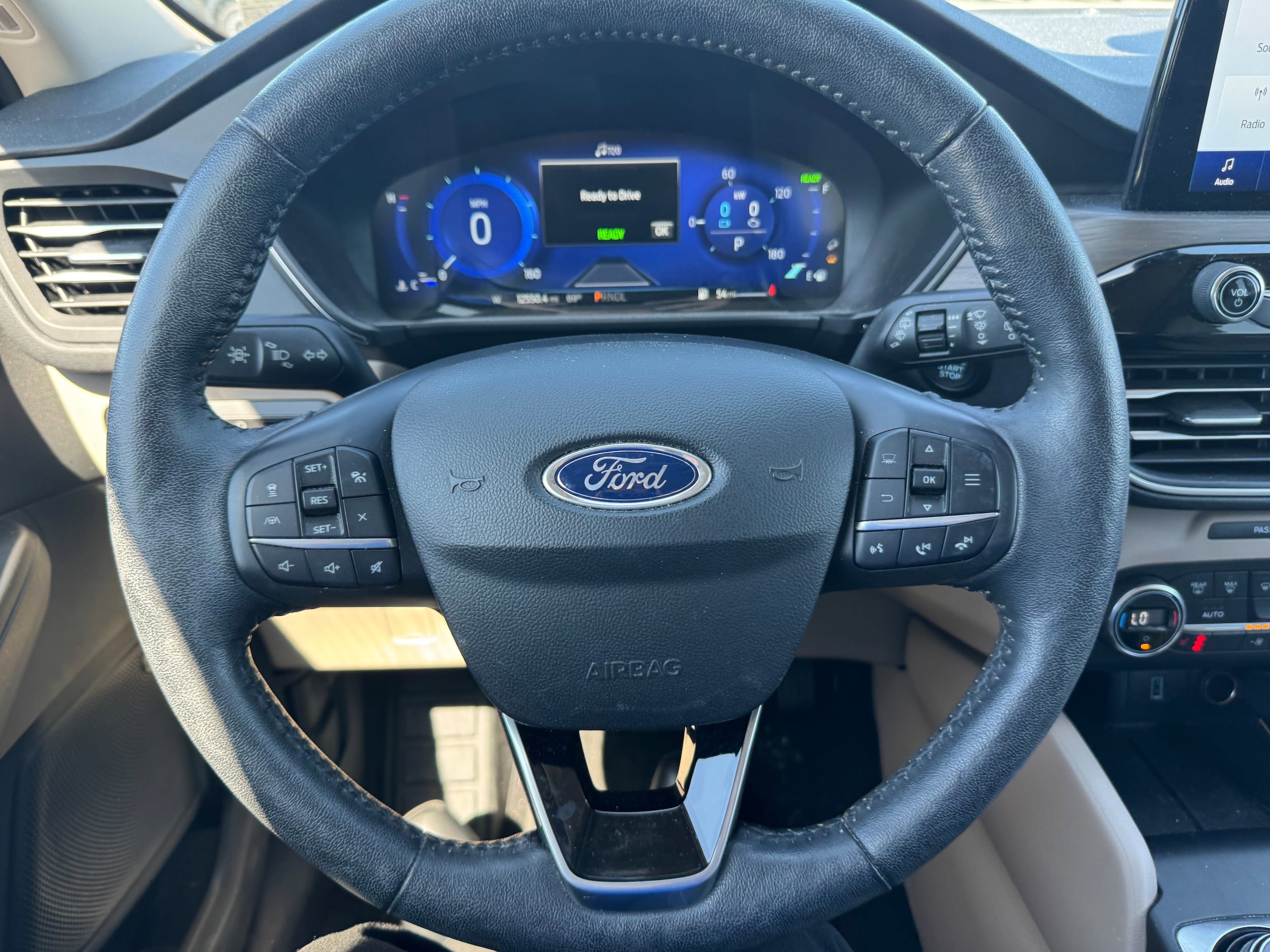 Certified 2020 Ford Escape Titanium AWD/4WD image 15