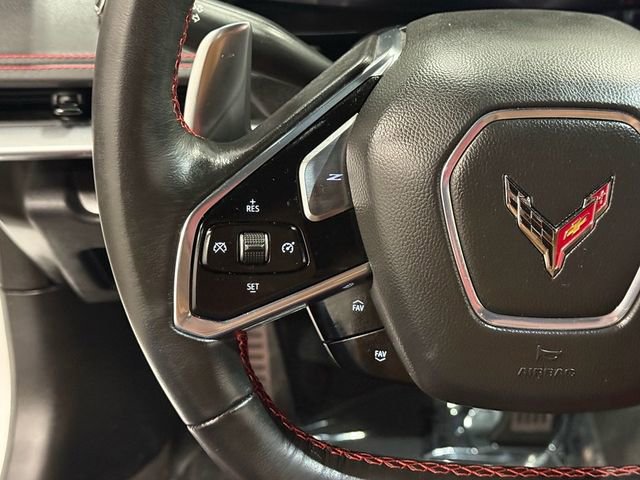 Used 2022 Chevrolet Corvette Stingray Coupe w/ Z51 Performance Package image 18