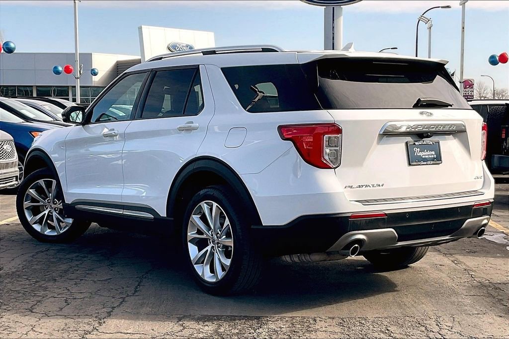 Certified 2023 Ford Explorer Platinum w/ Technology Package image 9