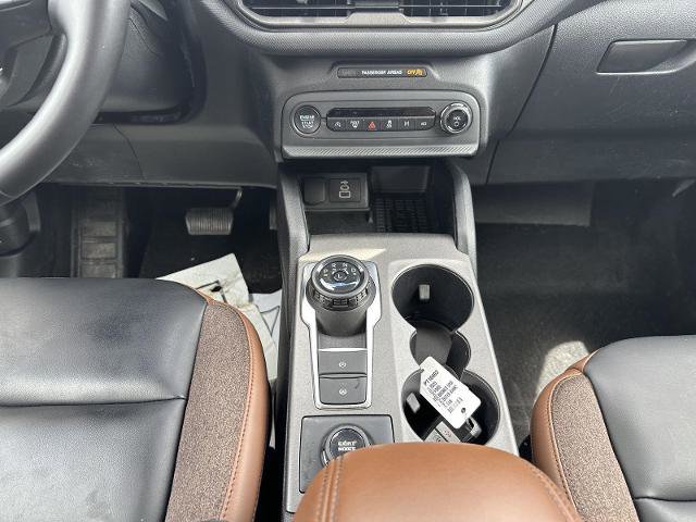 Certified 2025 Ford Bronco Sport Outer Banks w/ Outer Banks Tech Package+ AWD/4WD image 27