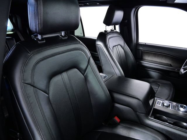 Certified 2018 Ford Expedition Limited w/ Equipment Group 302A AWD/4WD image 12