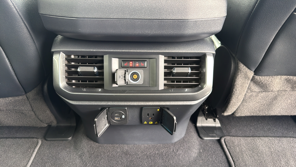 Certified 2023 Ford F150 Lariat w/ Equipment Group 502A High AWD/4WD image 42