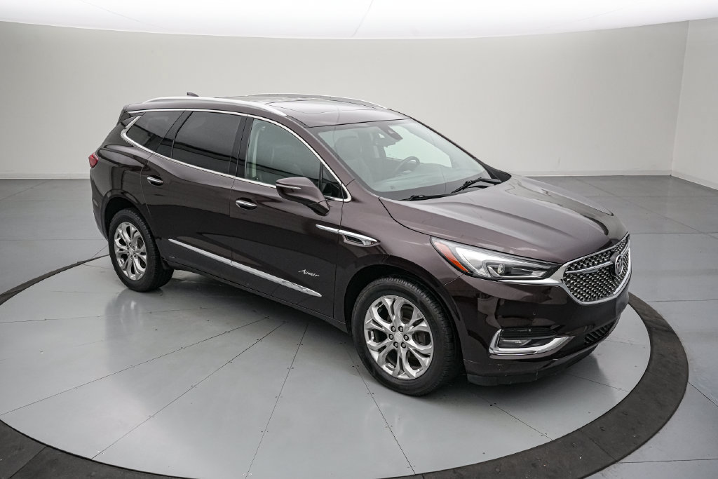 Used 2020 Buick Enclave Avenir w/ Avenir Technology Package AWD/4WD image 2