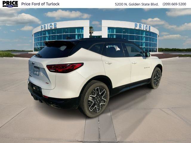 Used 2023 Chevrolet Blazer RS w/ Driver Confidence II Package image 6