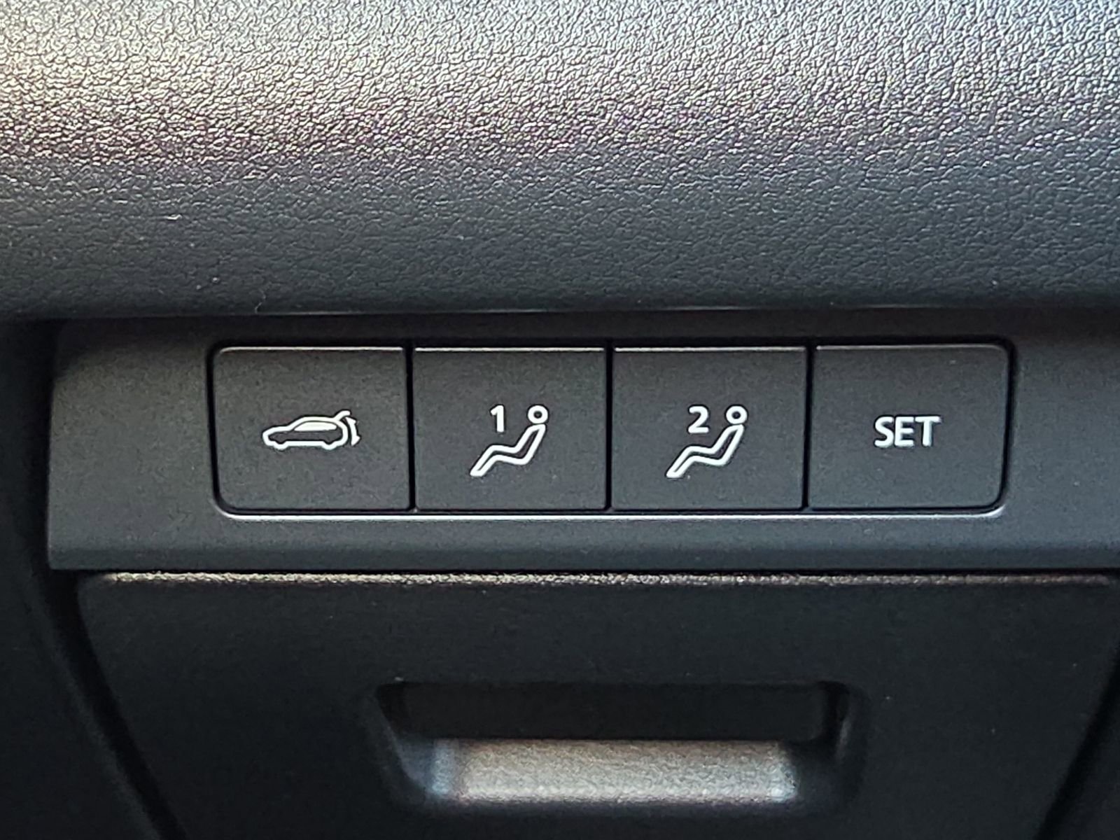 Used 2023 MAZDA CX-30 2.5 Turbo w/ Premium Plus Pkg image 18