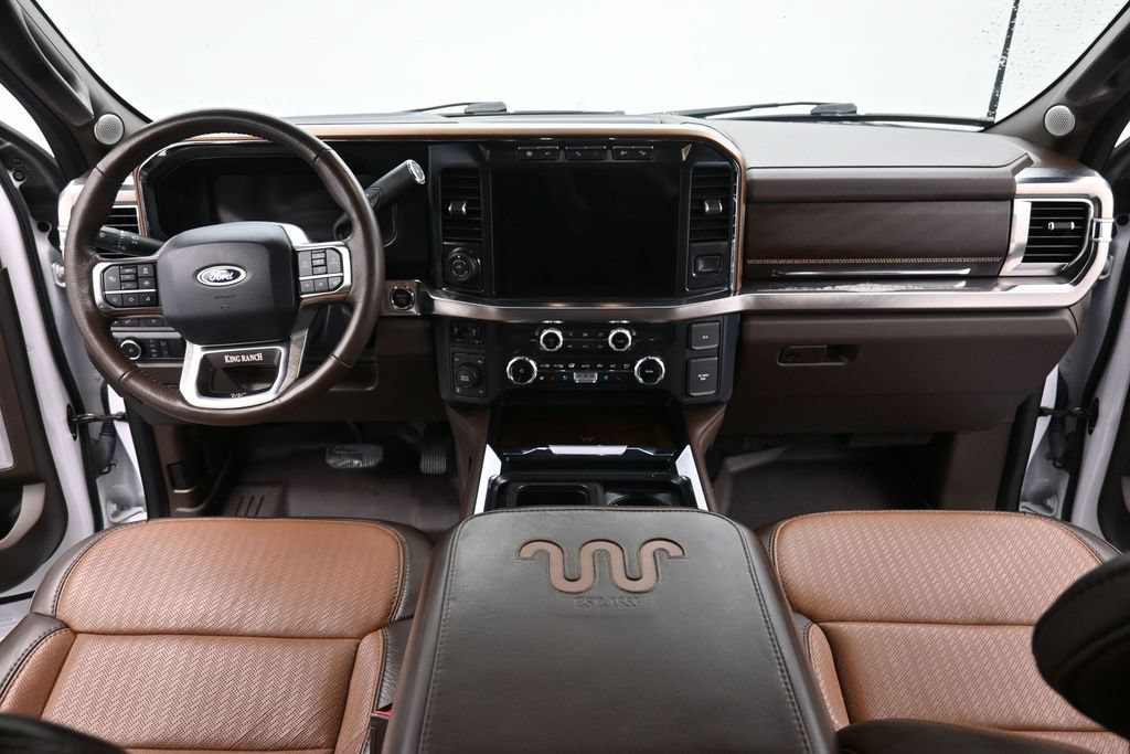 Certified 2024 Ford F250 King Ranch AWD/4WD image 16