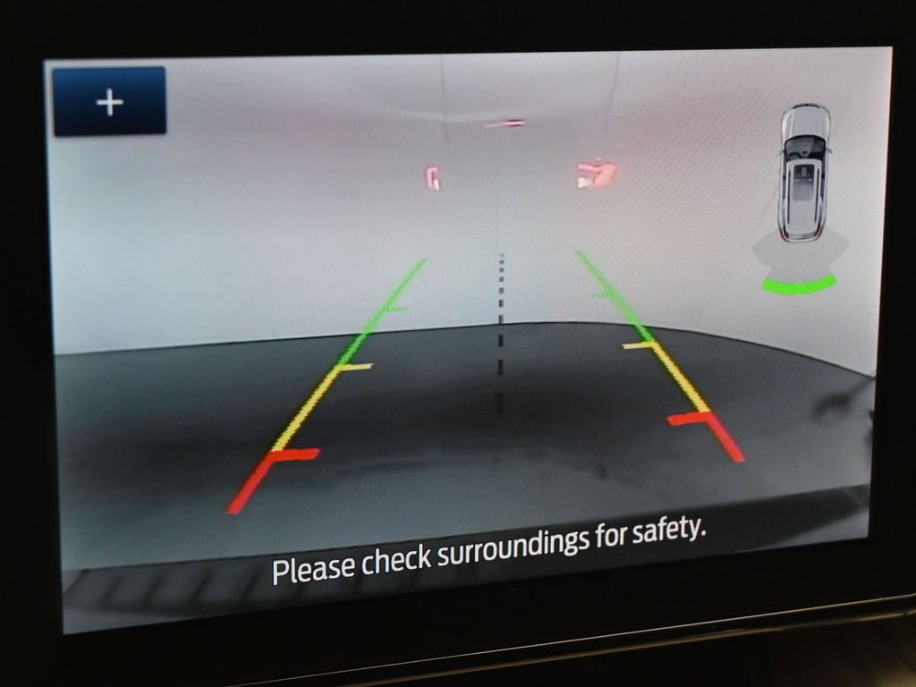 Certified 2022 Ford Explorer XLT image 16