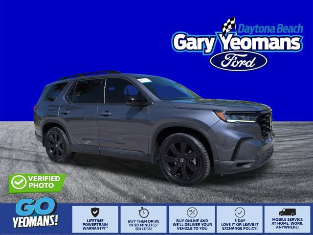 Used 2025 Honda Pilot Black Edition image 7