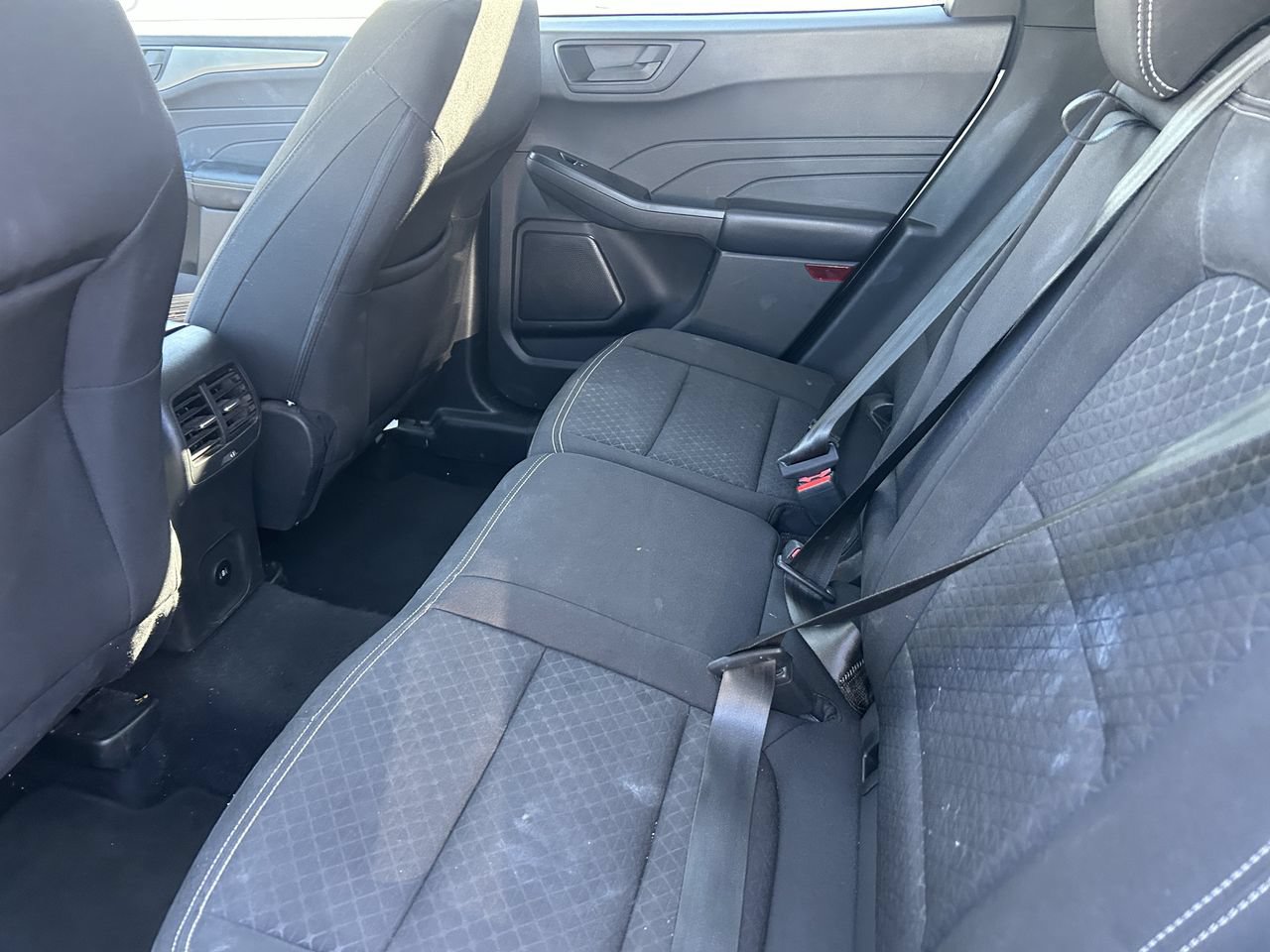 Certified 2024 Ford Escape Active FWD image 9