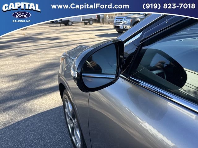 Used 2019 Kia Sorento SX w/ SX Touring Package image 12