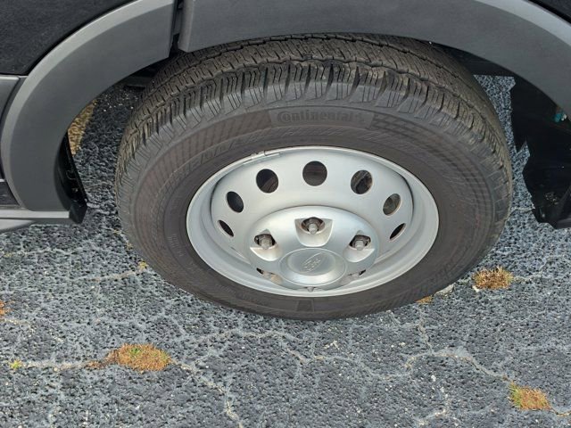 Certified 2025 Ford Transit 350 XLT image 8