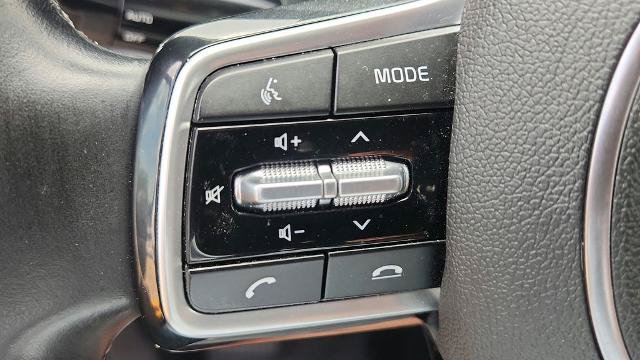 Used 2022 Kia Sorento S FWD image 24
