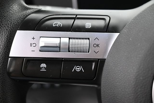 Used 2025 Hyundai Tucson SEL FWD image 17