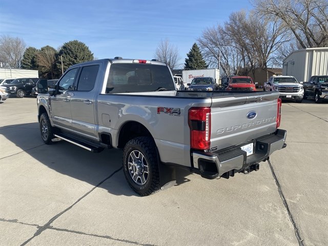 Certified 2023 Ford F350 Lariat AWD/4WD image 3