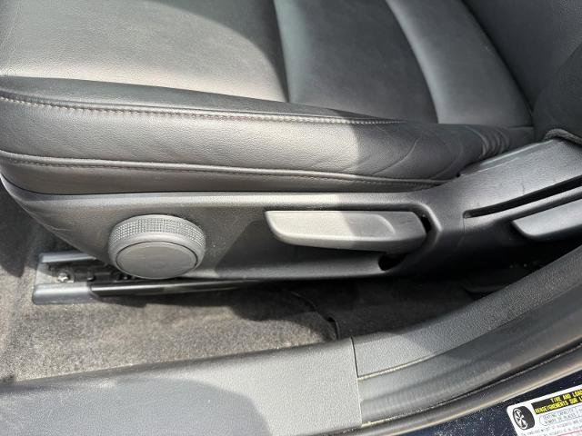 Used 2024 MAZDA MAZDA3 s FWD image 16