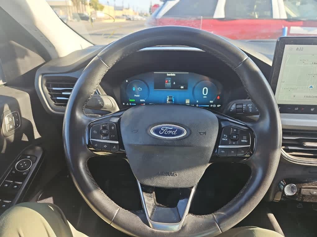 Certified 2023 Ford Escape SE w/ PHEV Premium Package FWD image 10