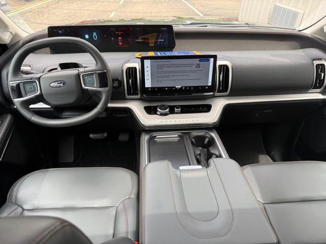 Certified 2025 Ford Expedition Max Active AWD/4WD image 11