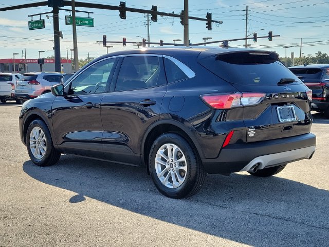Certified 2021 Ford Escape SE FWD image 4