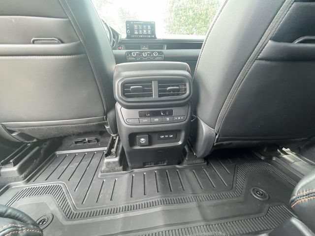 Used 2024 Honda Pilot TrailSport image 19
