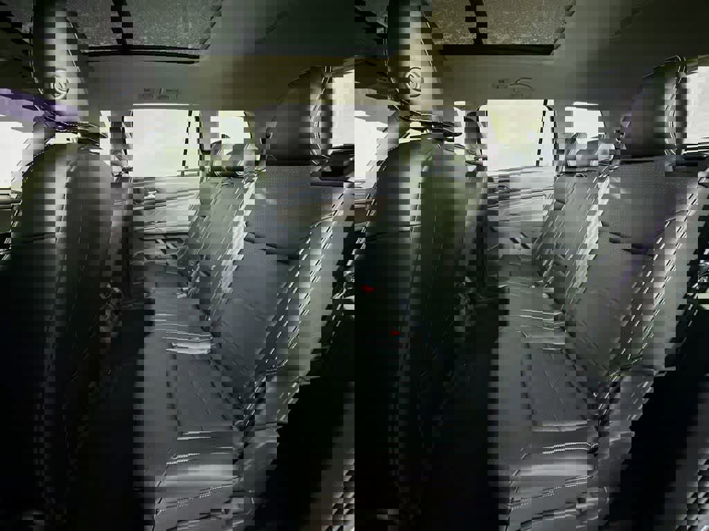 Used 2021 Volkswagen Atlas SE w/ Panoramic Sunroof Package image 31