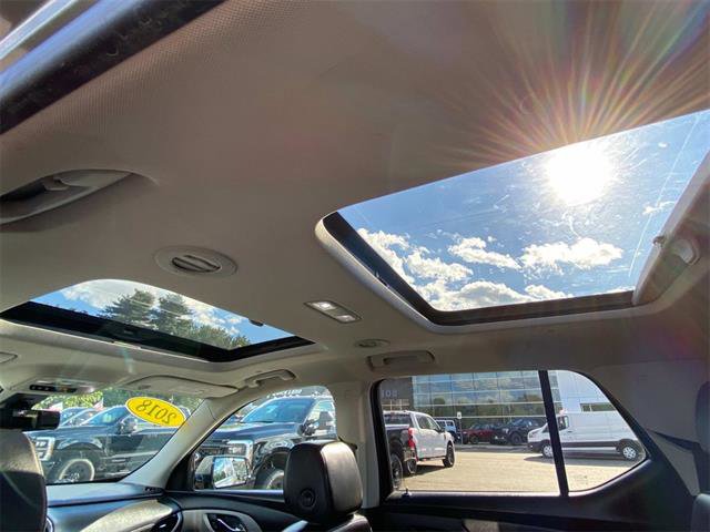 Used 2018 Chevrolet Traverse LT image 47