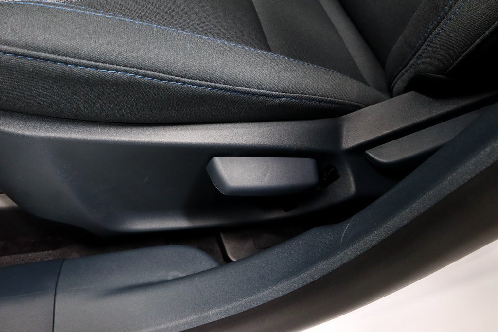 Certified 2025 Ford Maverick XLT w/ Equipment Group 302A image 24