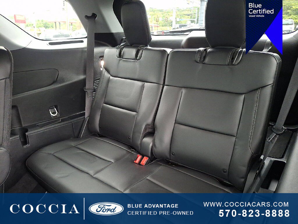Certified 2023 Ford Explorer XLT w/ Equipment Group 202A AWD/4WD image 11
