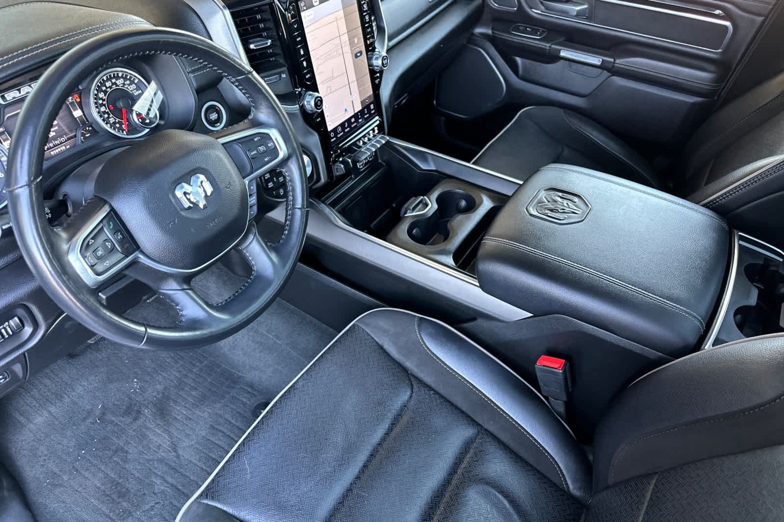 Used 2022 RAM 1500 Laramie AWD/4WD image 11