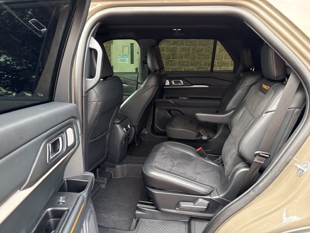 Certified 2026 Ford Explorer ST AWD/4WD image 18