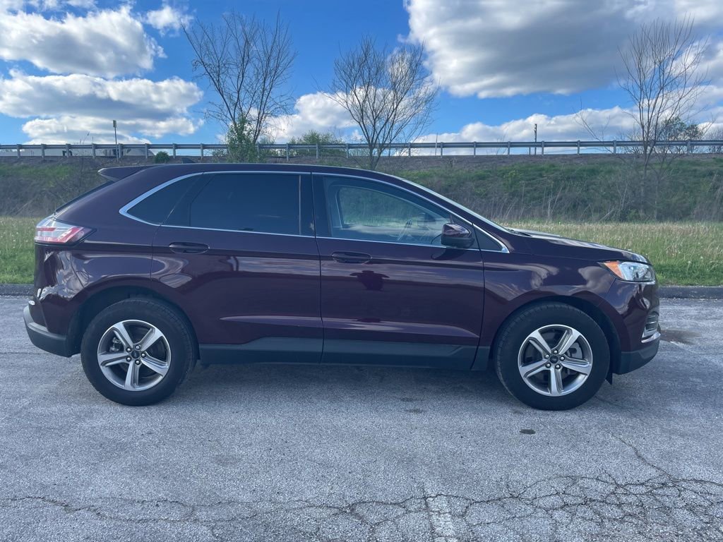 Certified 2024 Ford Edge SEL w/ Convenience Package AWD/4WD image 5