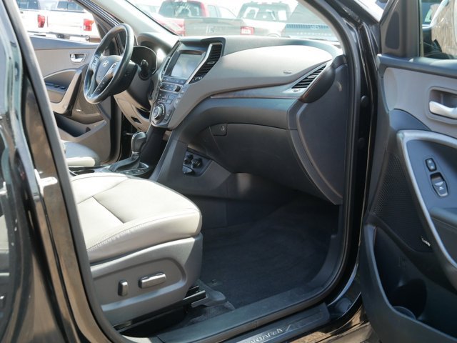 Used 2019 Hyundai Santa Fe XL AWD/4WD image 19