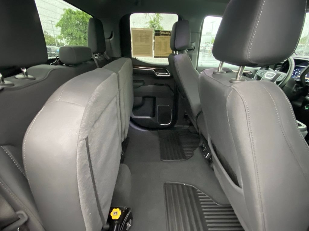 Used 2024 GMC Sierra 1500 SLE RWD image 27